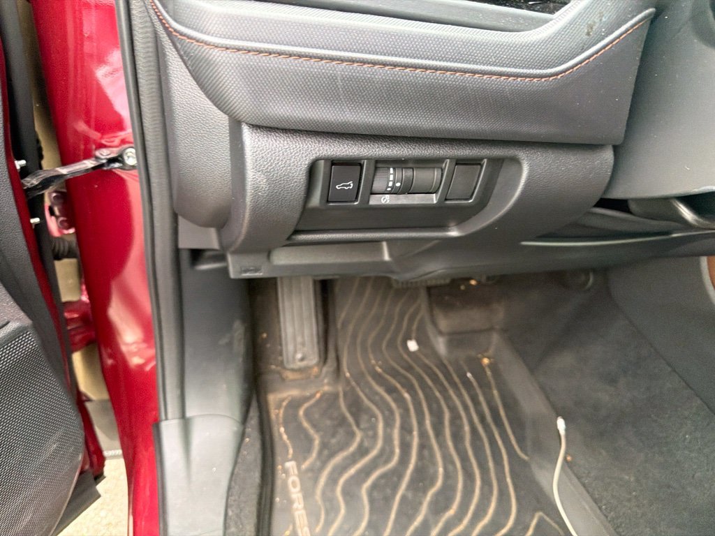 Used 2025 Red Subaru Touring image 14