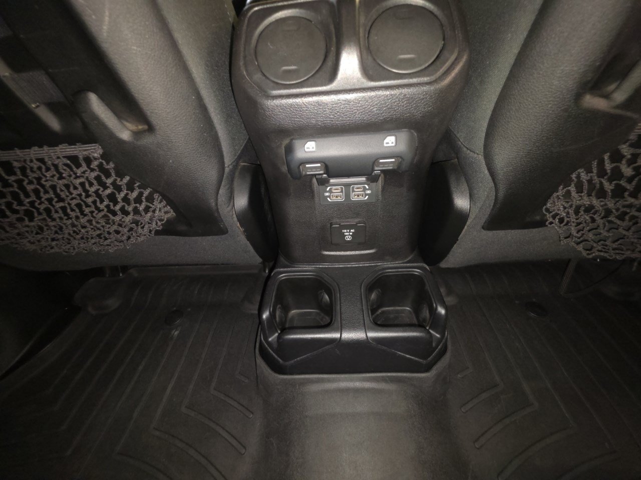 Used 2021 Granite Crystal Metallic Clearcoat Jeep Unlimited Rubicon image 27