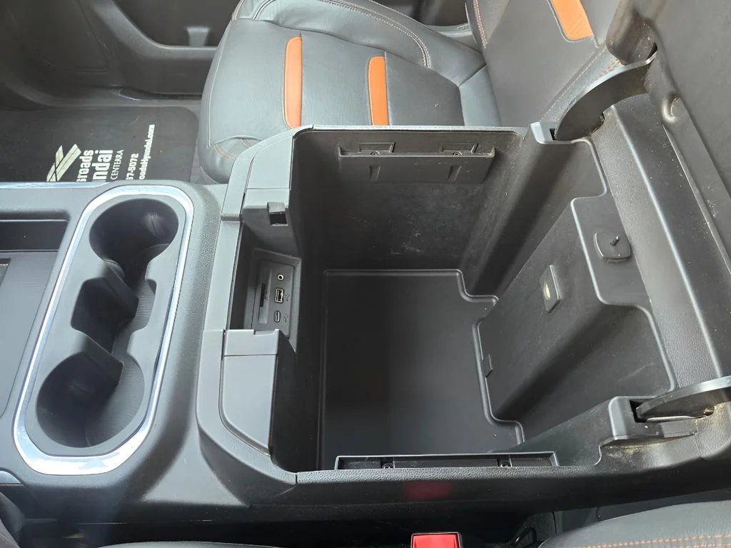 Used 2021 Summit White GMC AT4 image 27