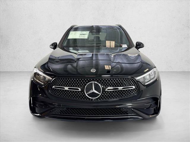 New 2026 Black Mercedes-Benz GLC 300 image 31