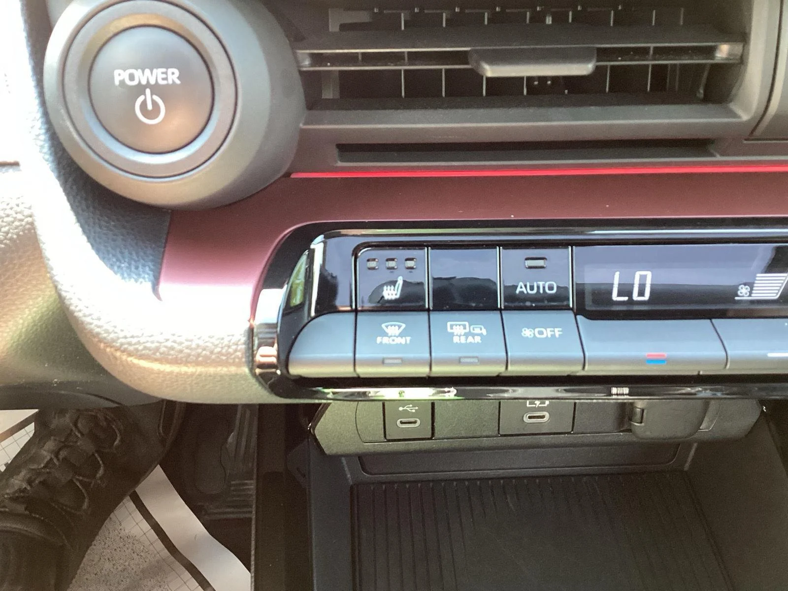 Used 2023 Wind Chill Pearl Toyota XSE image 24