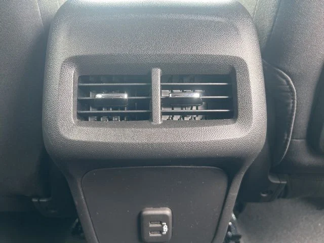 Used 2023 White GMC SLE image 13