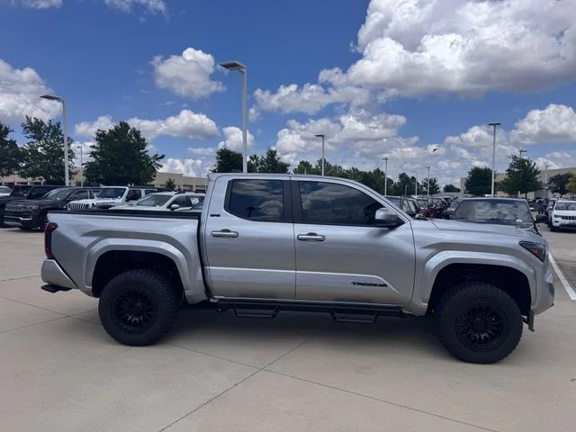 New 2025 Celestial Silver Metallic Toyota SR5 image 4