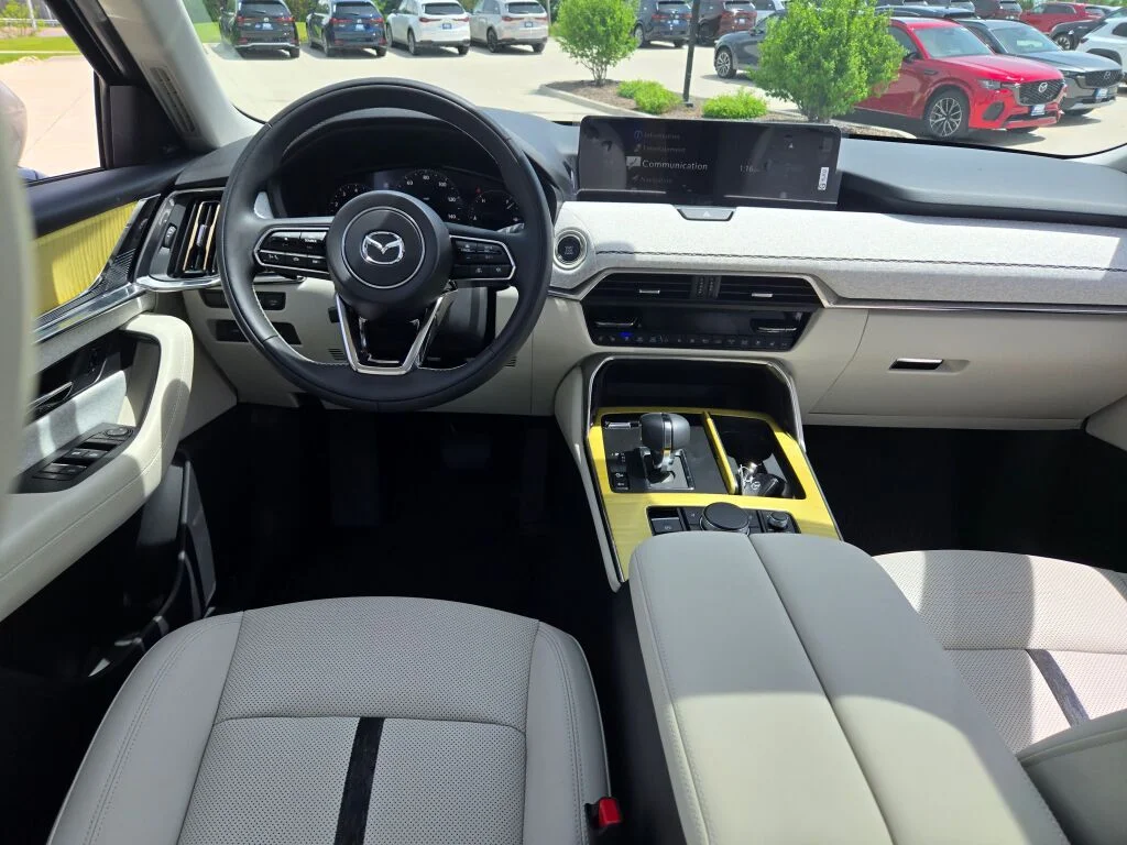 2026 Mazda CX-90 Premium Plus Package - Photo 18