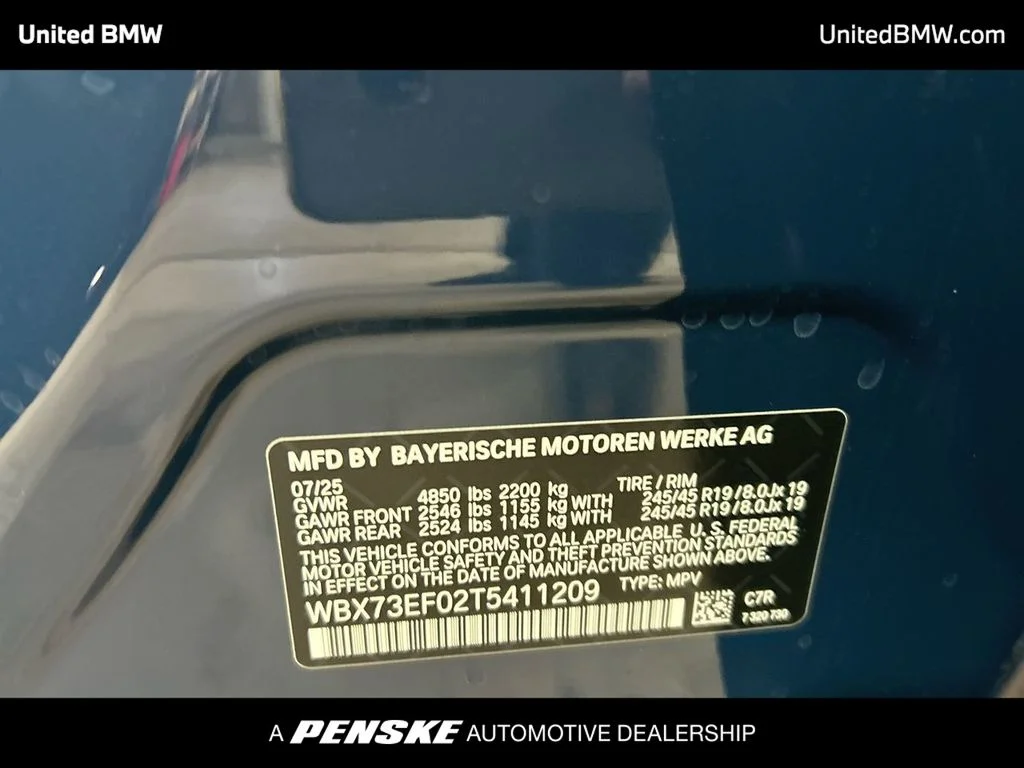 Used 2026 Night Dusk Blue Metallic BMW xDrive28i image 23
