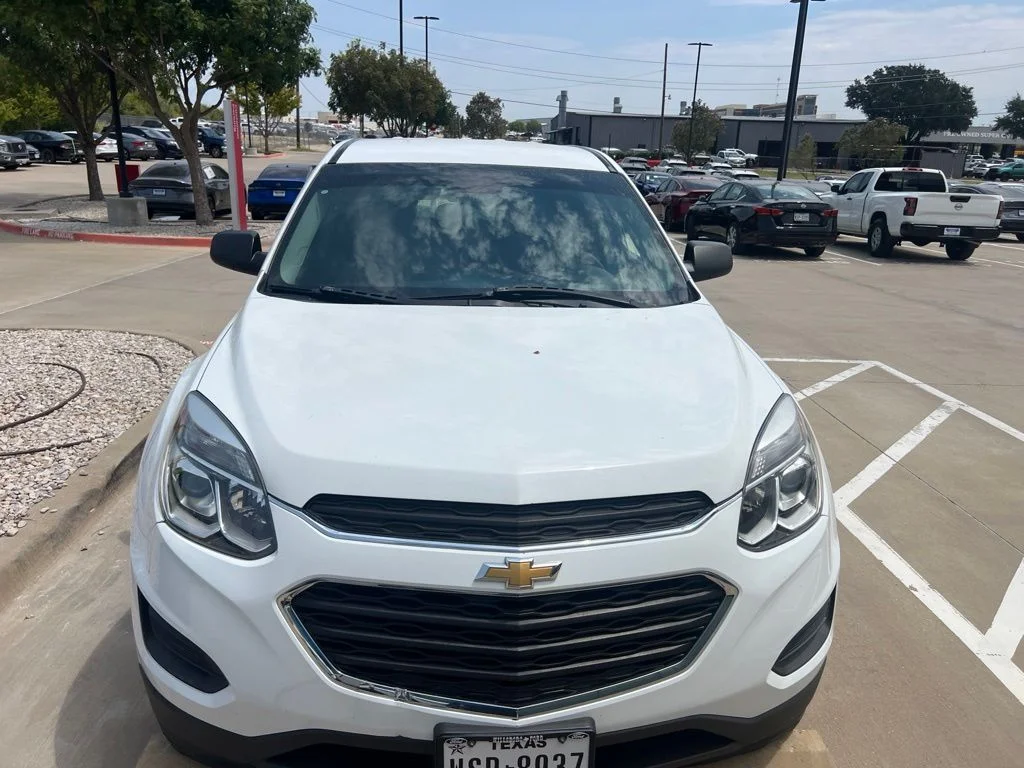 Used 2017 White Chevrolet LS image 17