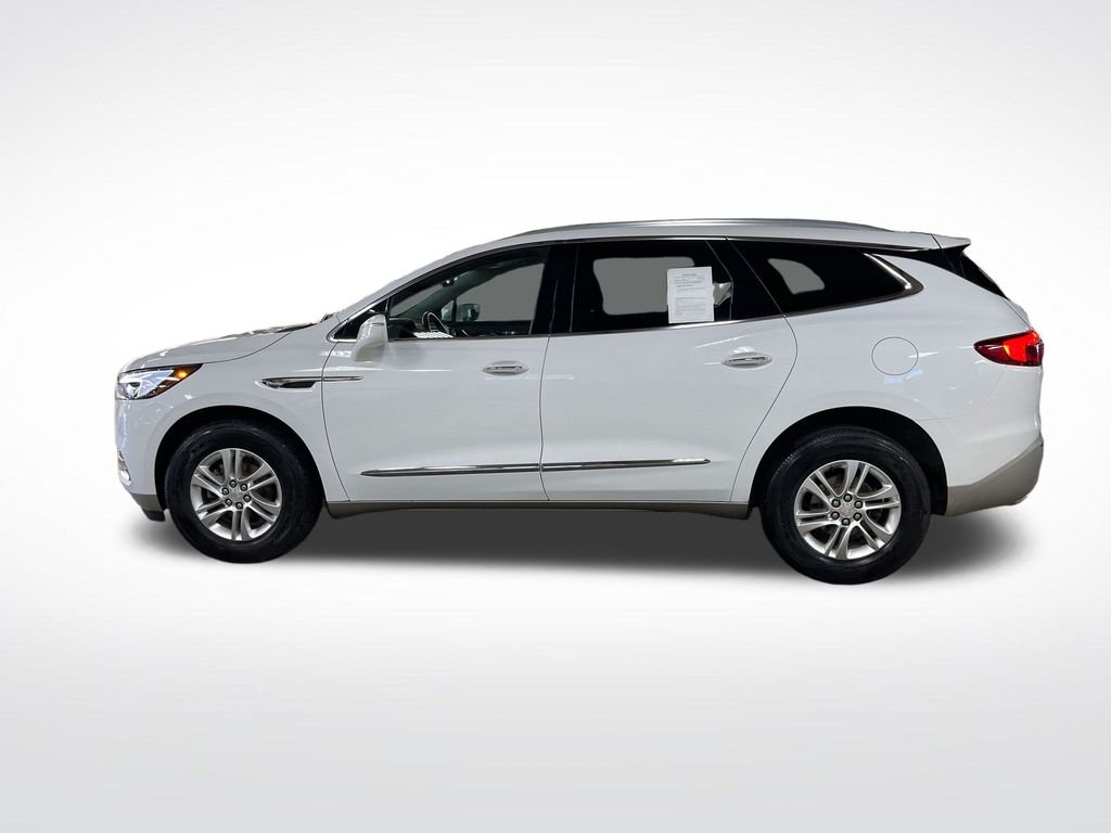 Used 2020 White Buick Essence image 2