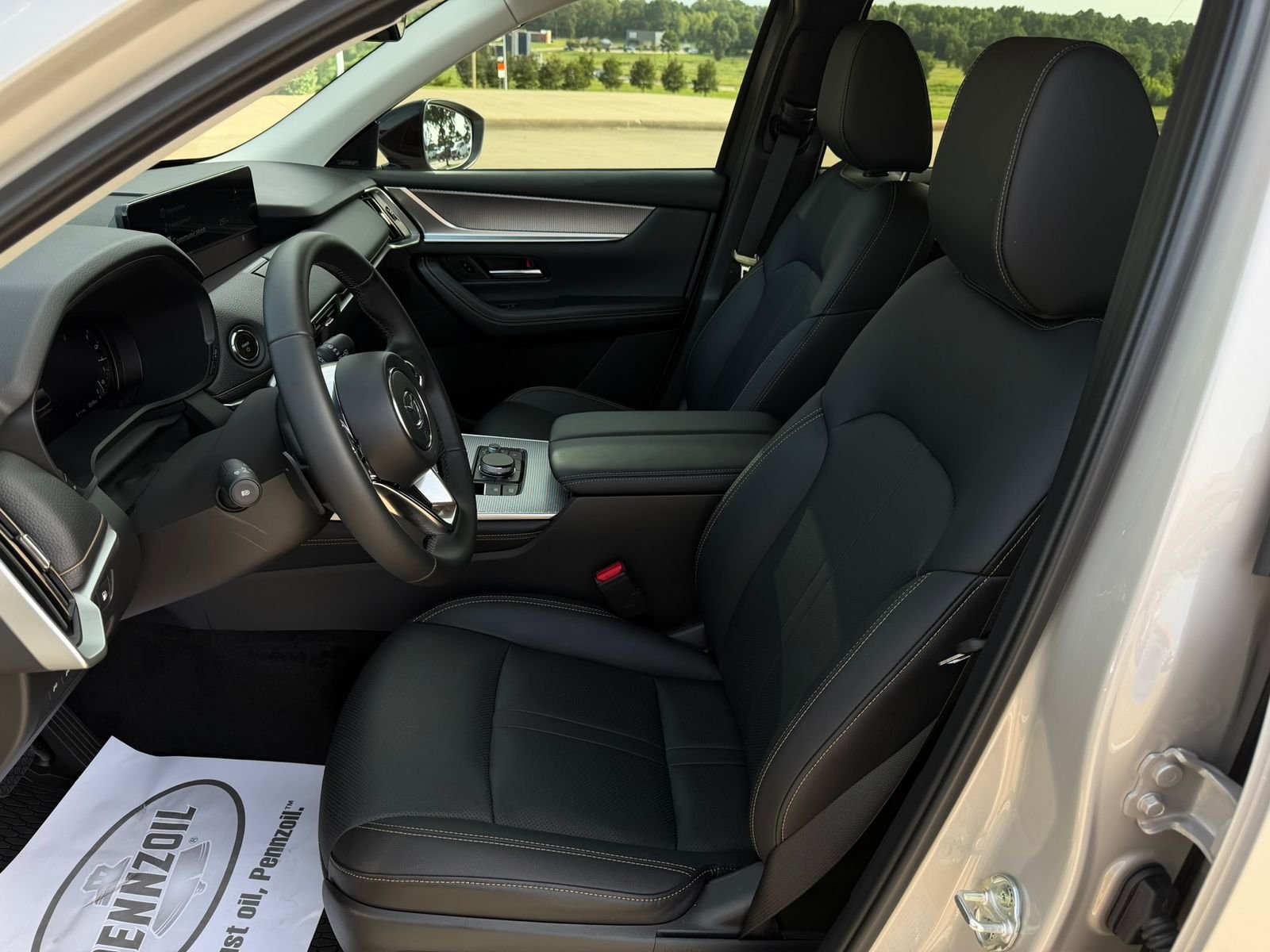 Used 2026 Platinum Quartz Mazda Premium image 10