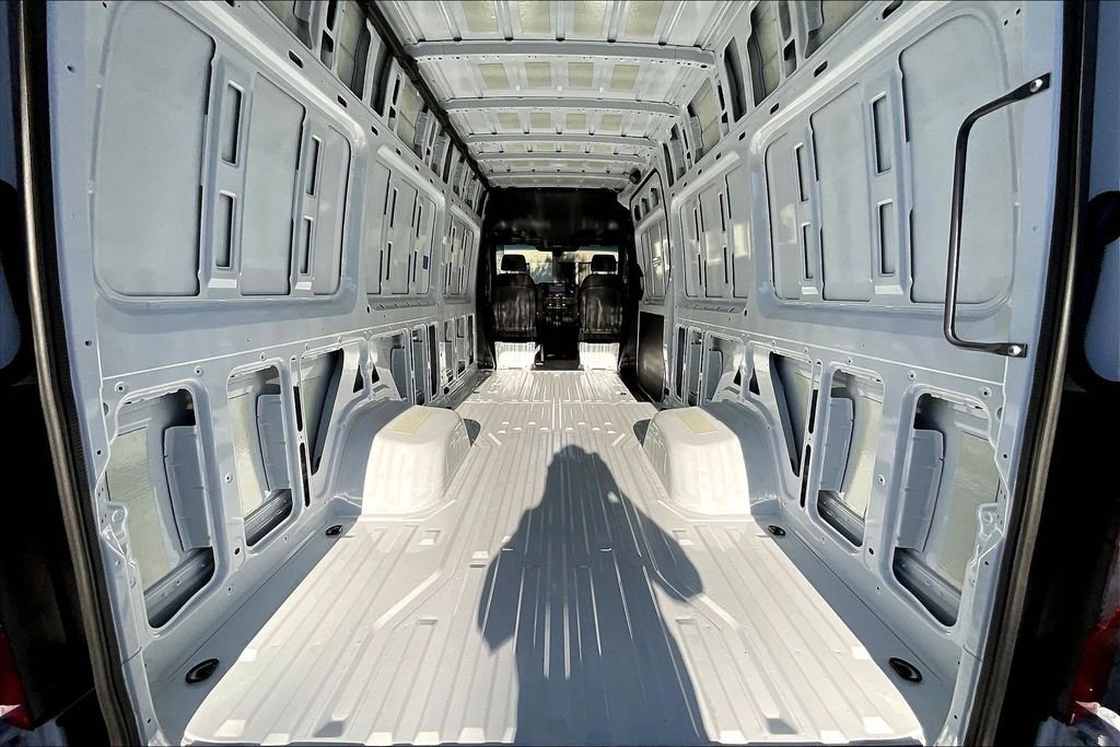 New 2026 Arctic White Mercedes-Benz Cargo Van 170 WB image 10
