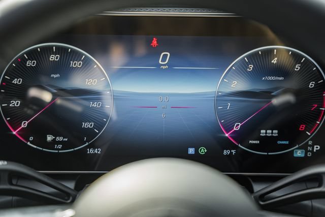 New 2027 Black Mercedes-Benz GLC 300 Coupe image 91