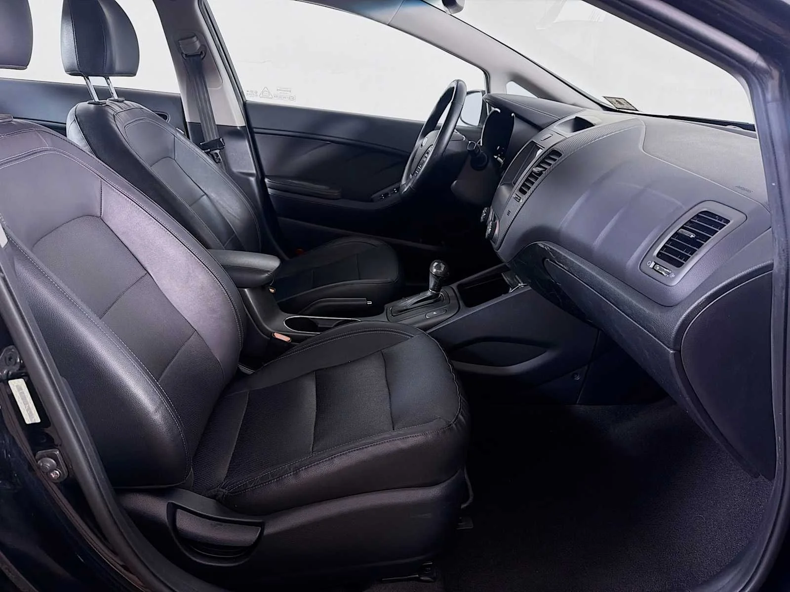 Used 2015 Aurora Black Kia EX image 25