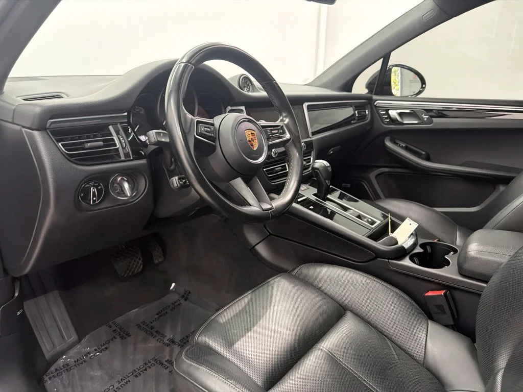 Used 2022 Black Porsche Base image 10