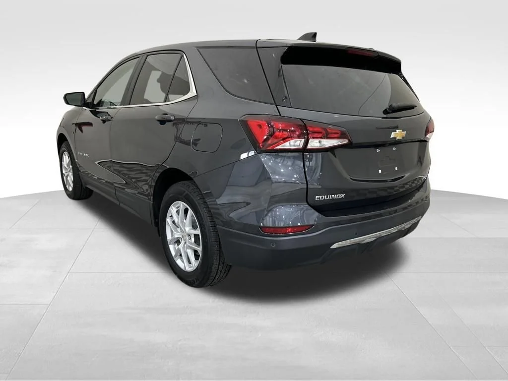 Used 2023 Iron Gray Metallic Chevrolet LT image 3