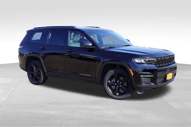 Certified Used 2025 Black Jeep Limited image 2