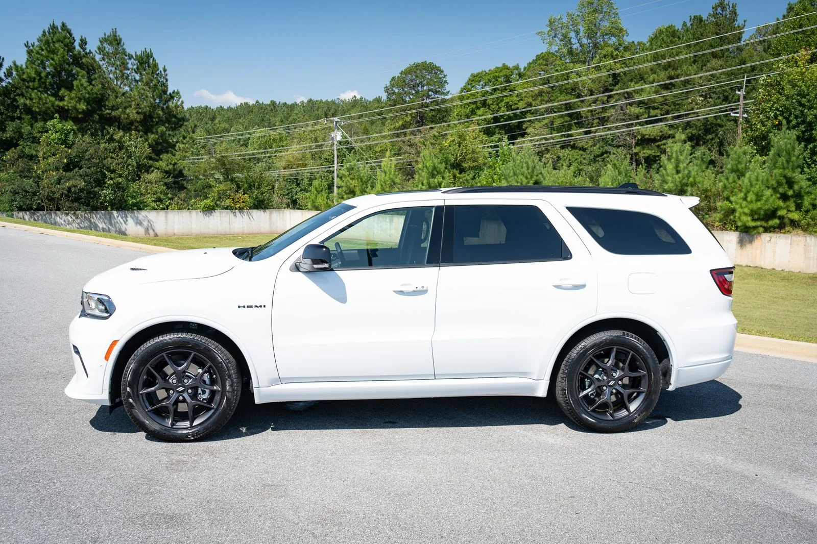 New 2027 White Knuckle Clear-Coat Paint Dodge GT image 5