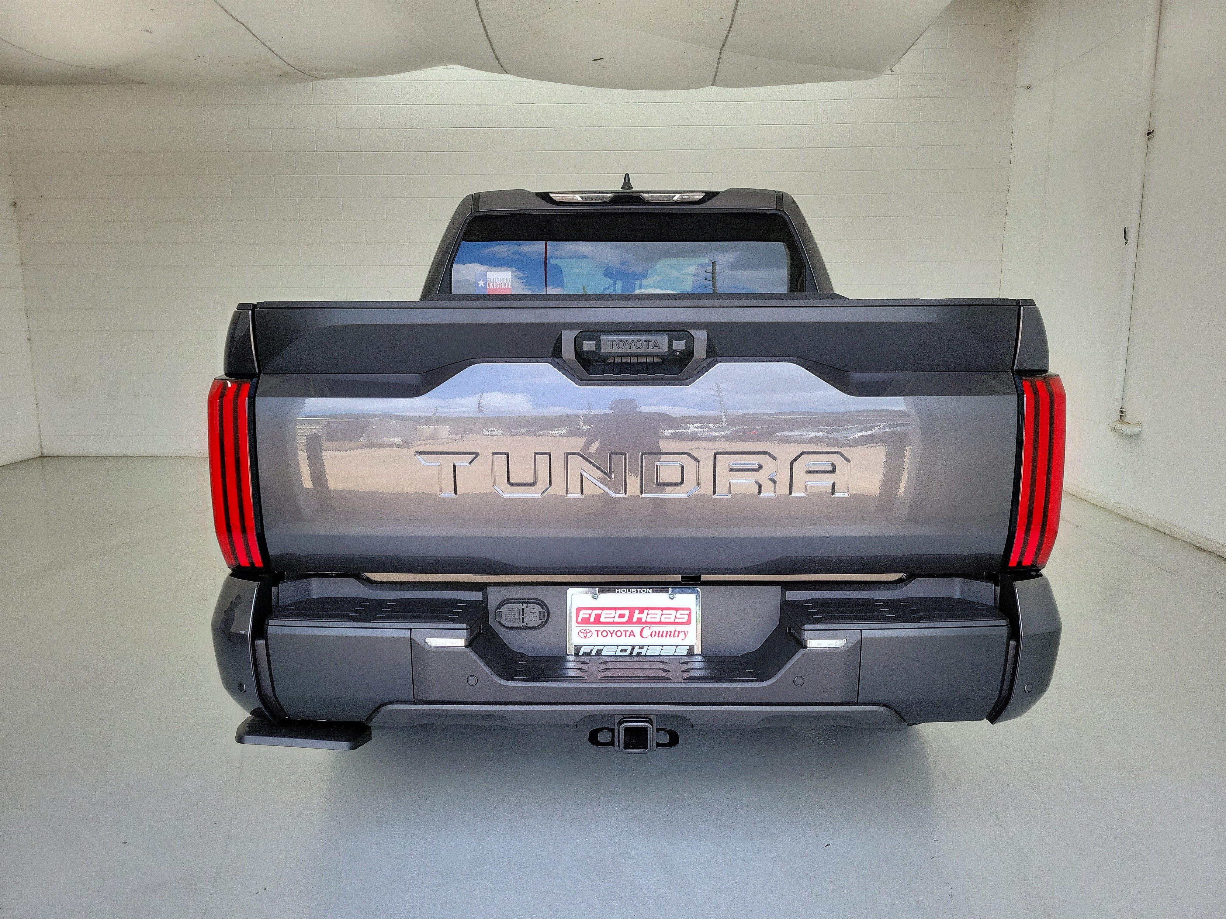 Used 2026 Magnetic Gray Metallic Toyota SR5 image 6