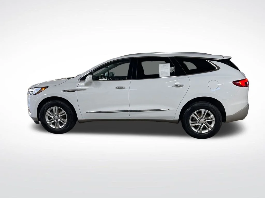 Used 2020 White Buick Essence image 2