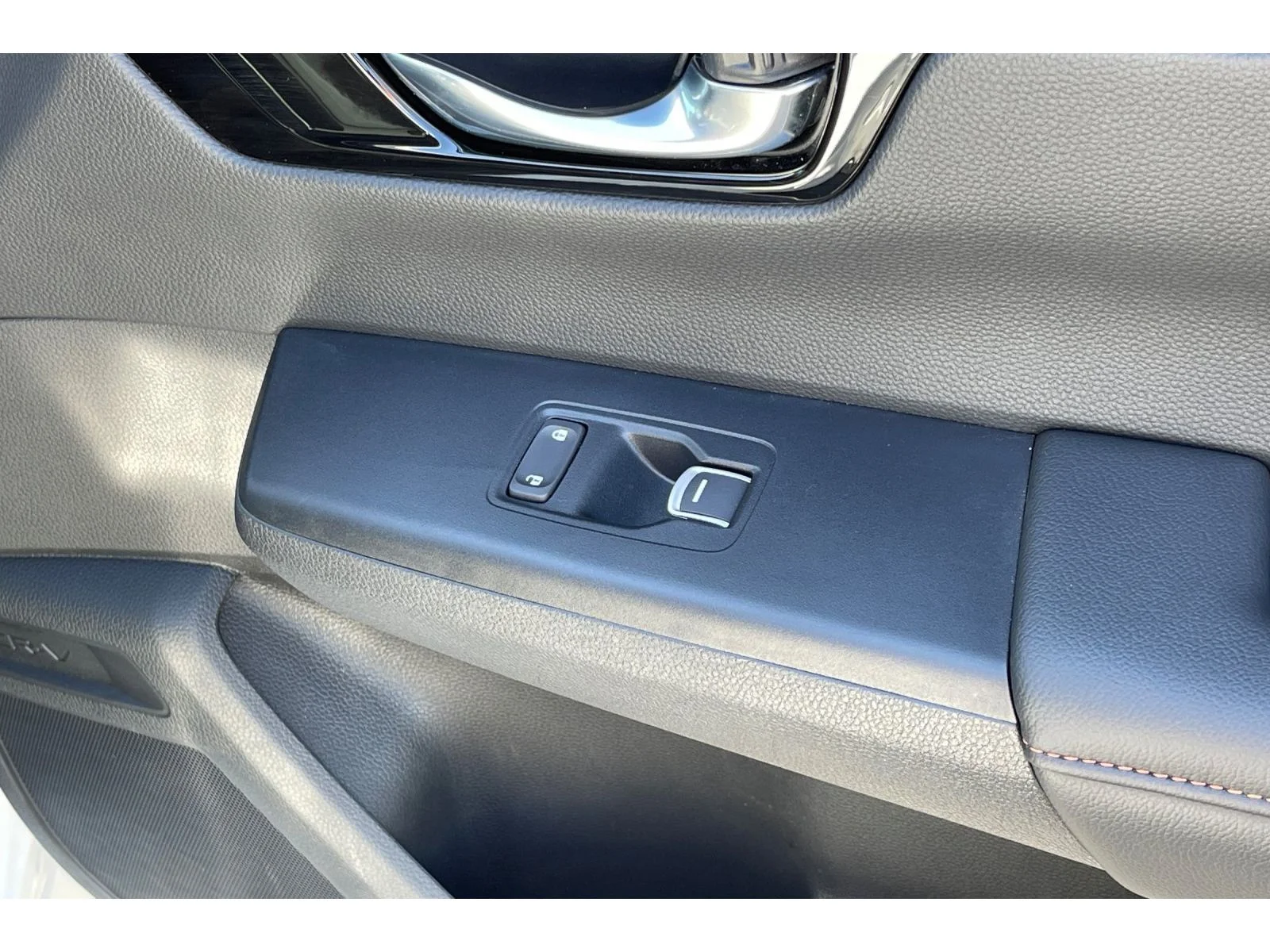 Used 2026 Platinum White Pearl Honda Sport Touring image 22