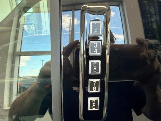 New 2026 Carbonized Gray Metallic Ford XLT image 8