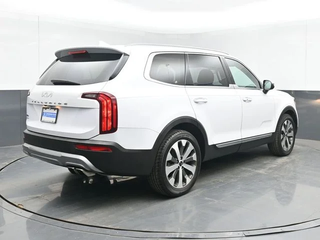 2022 Kia Telluride S - Photo 10