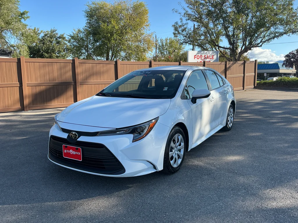 2024 Toyota Corolla LE