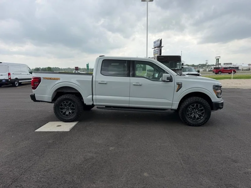 New 2026 Avalanche Ford Tremor® image 4