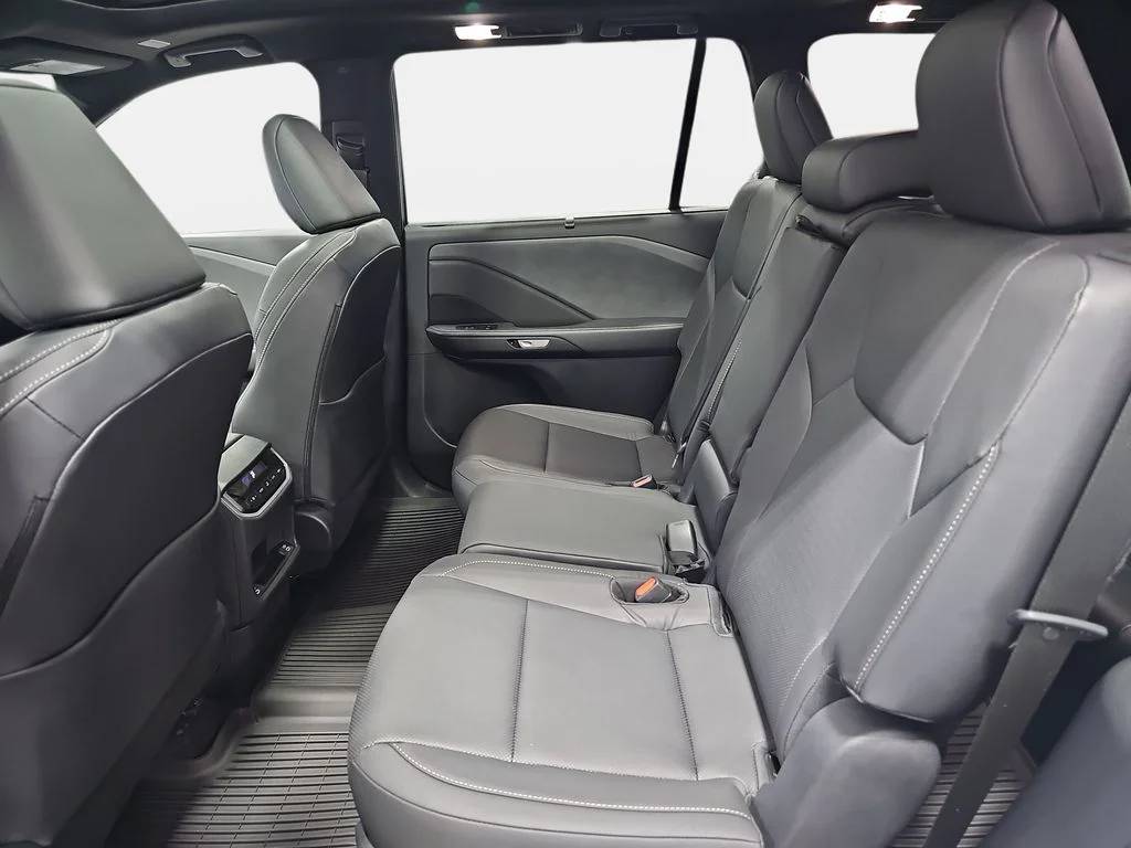 New 2026 Wind Chill Pearl Lexus PREMIUM AWD image 11