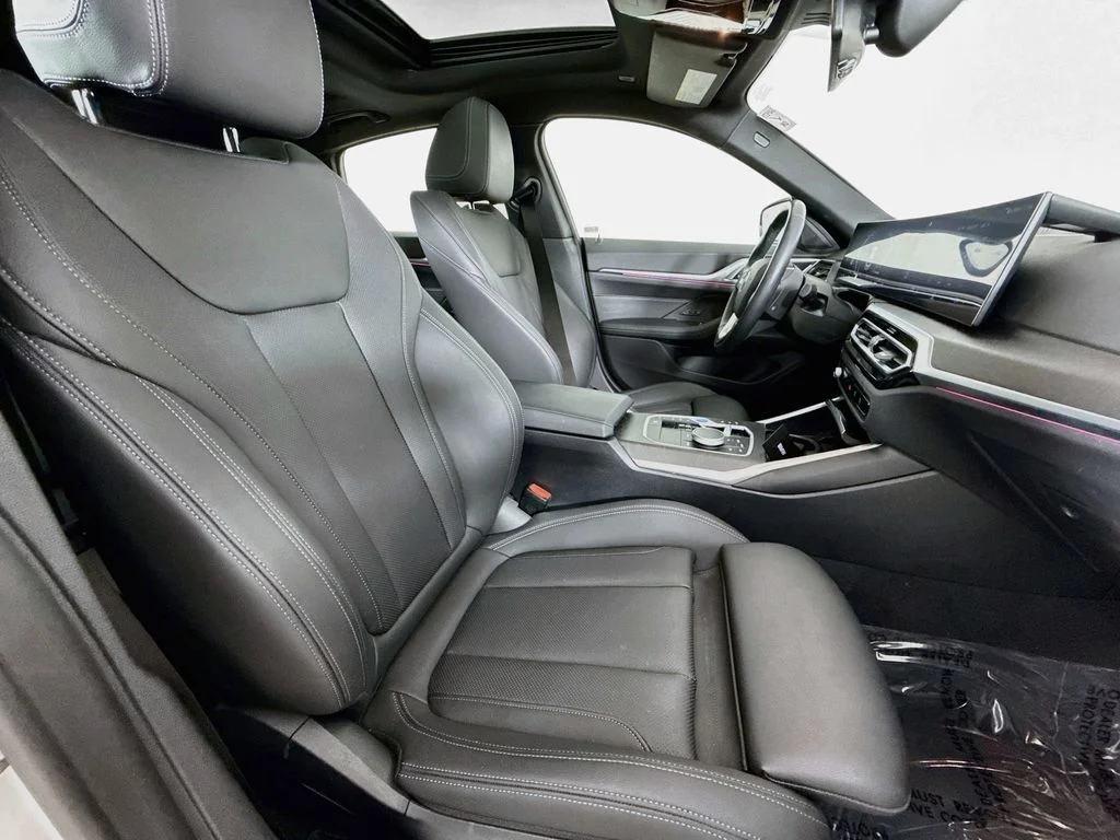 Used 2023 White BMW eDrive40 image 29