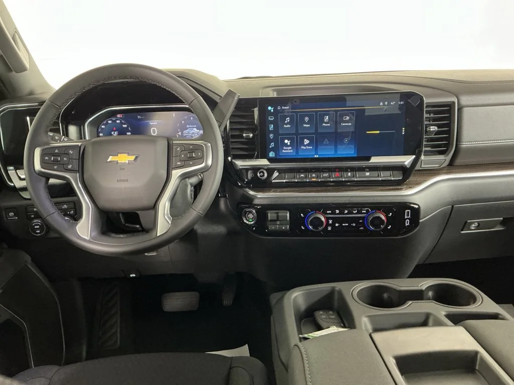 New 2026 Summit White Chevrolet LT (2FL) image 14