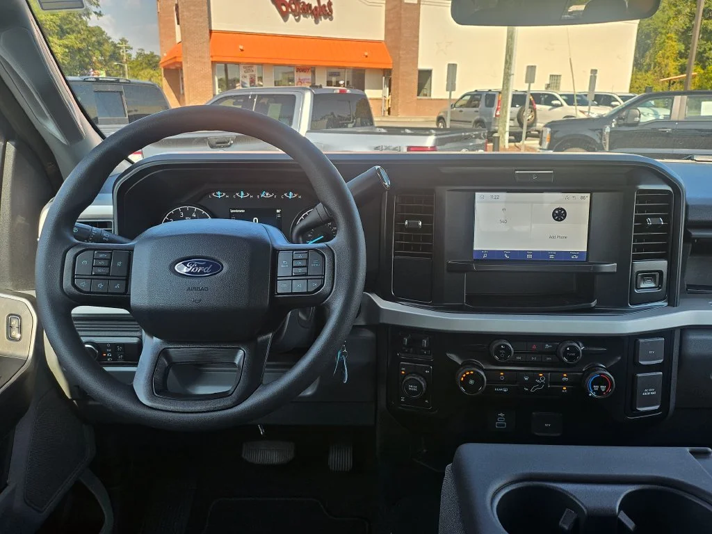 New 2027 White Ford XLT image 28