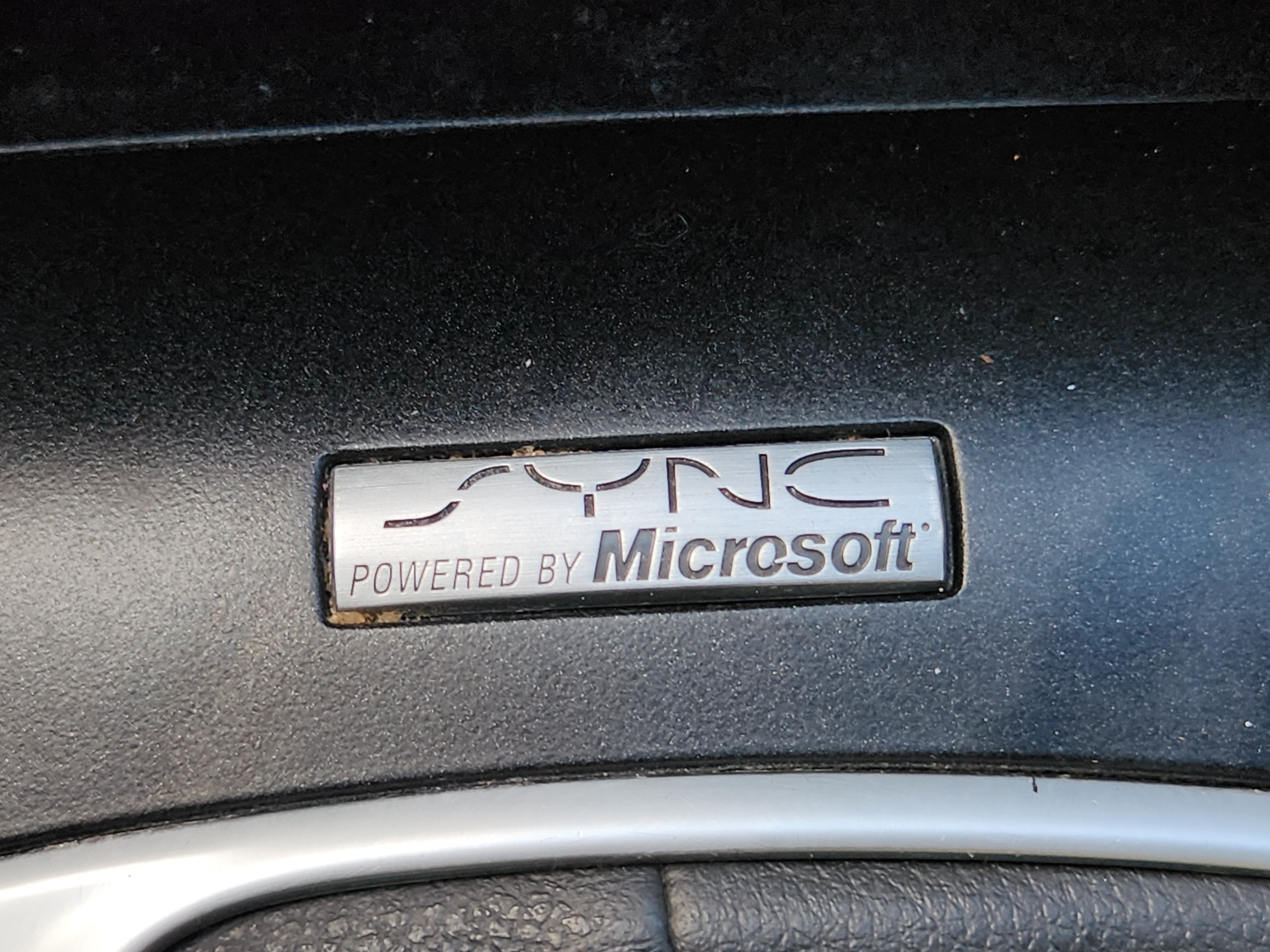 Used 2013 Tuxedo Black Metallic Ford SE image 20