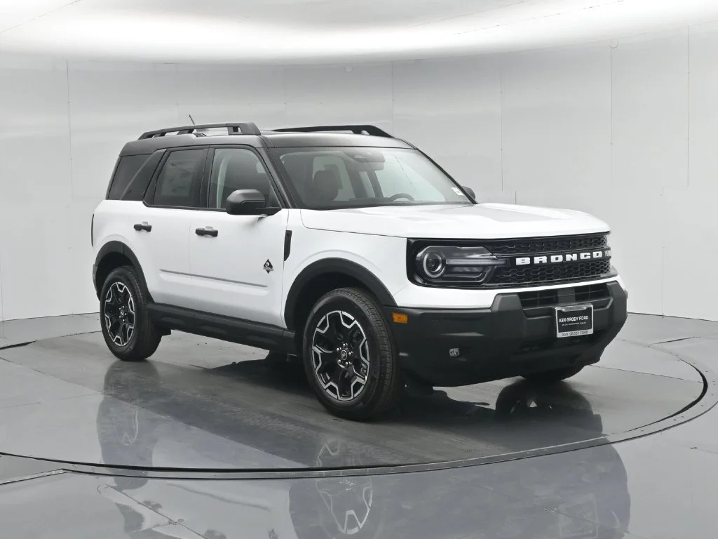 New 2026 Oxford White Ford Outer Banks image 55