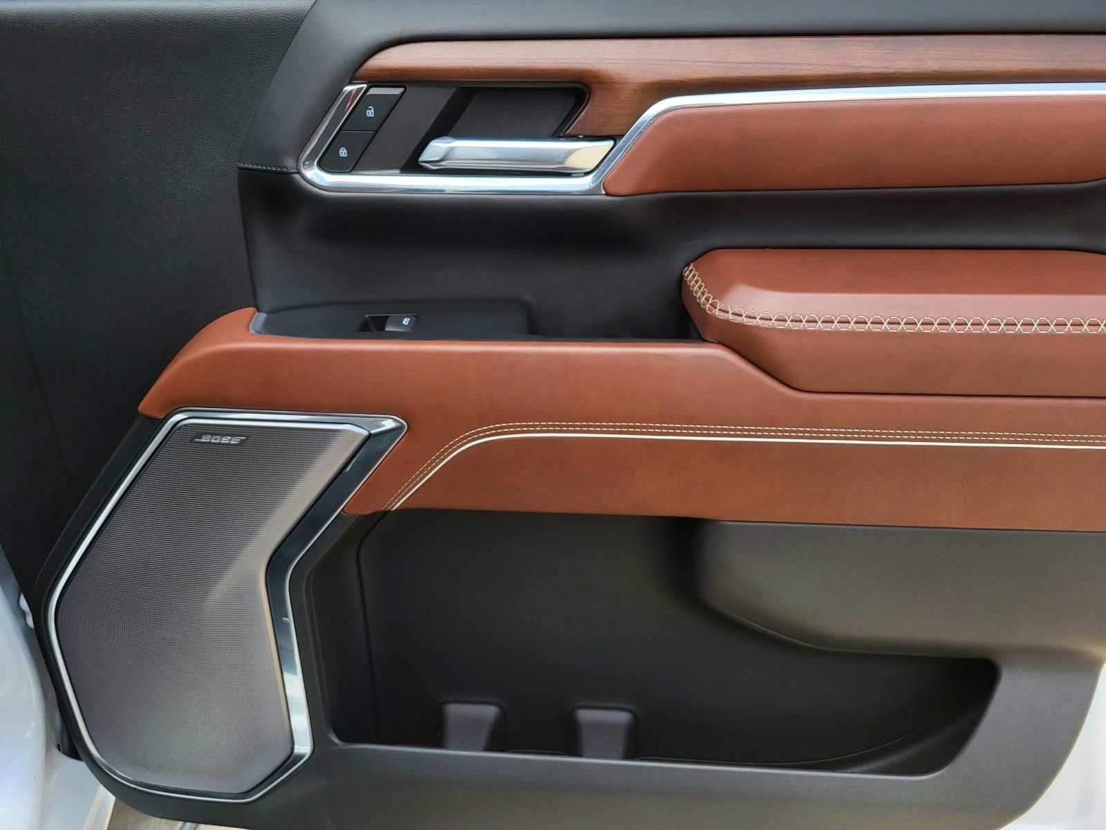 2024 GMC Sierra 3500HD Denali Ultimate - Photo 8