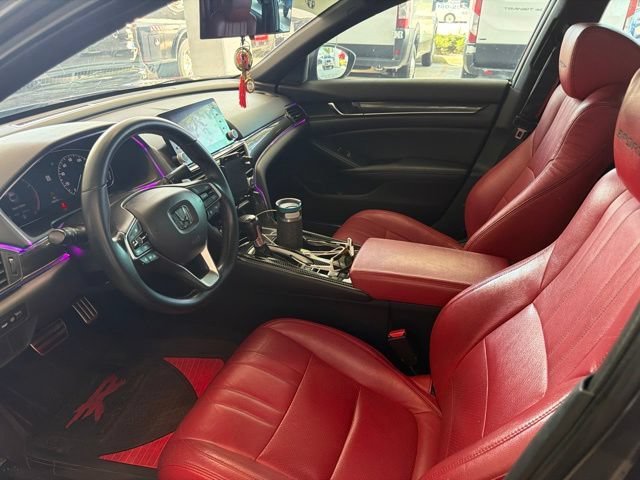 Used 2020  Honda Sport image 2