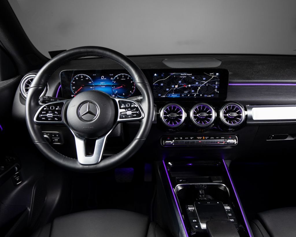 Certified Used 2023 Gray Mercedes-Benz GLB 250 image 8