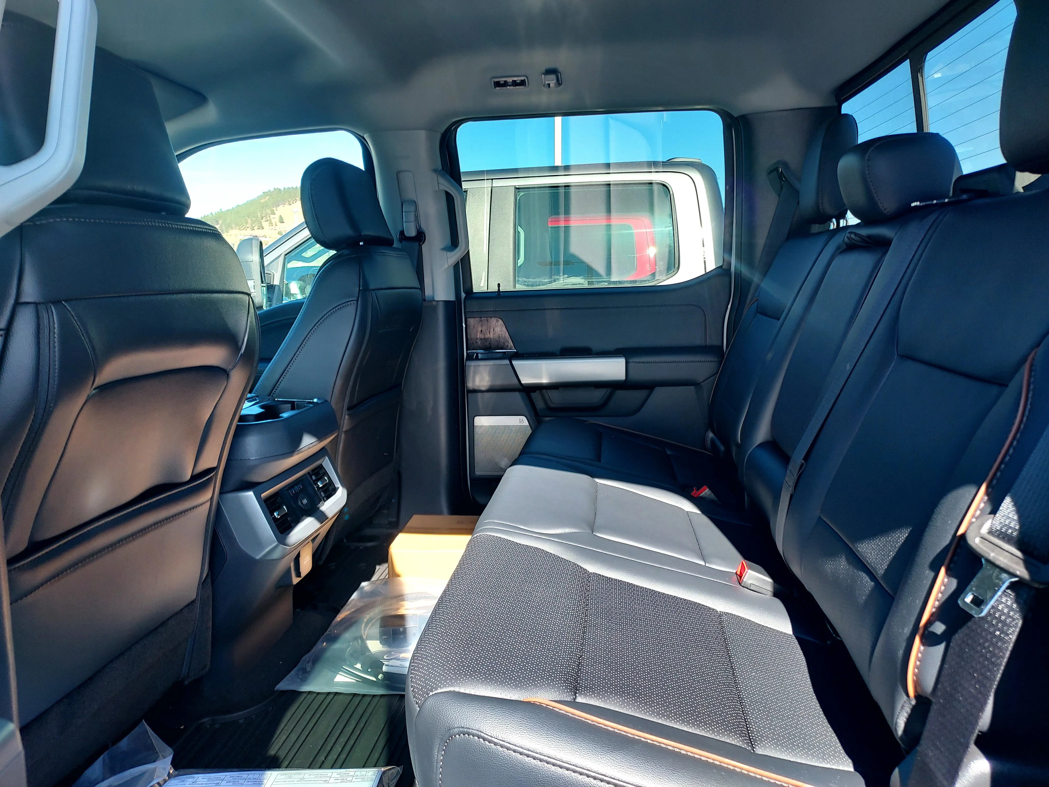 New 2026 Avalanche Ford LARIAT image 16