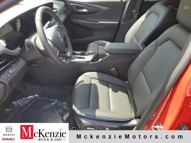 2026 Buick Envista Sport Touring - Photo 5