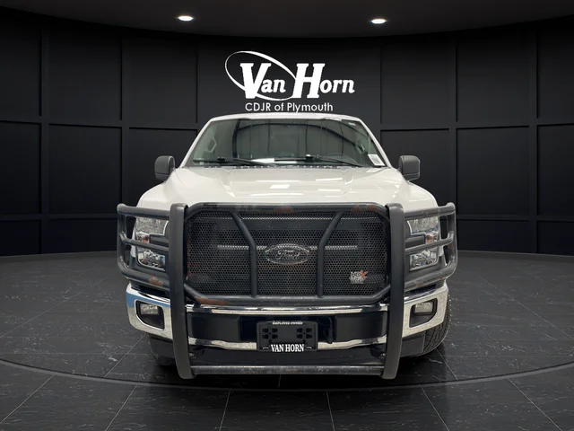 Used 2017 Oxford White Ford XL image 2