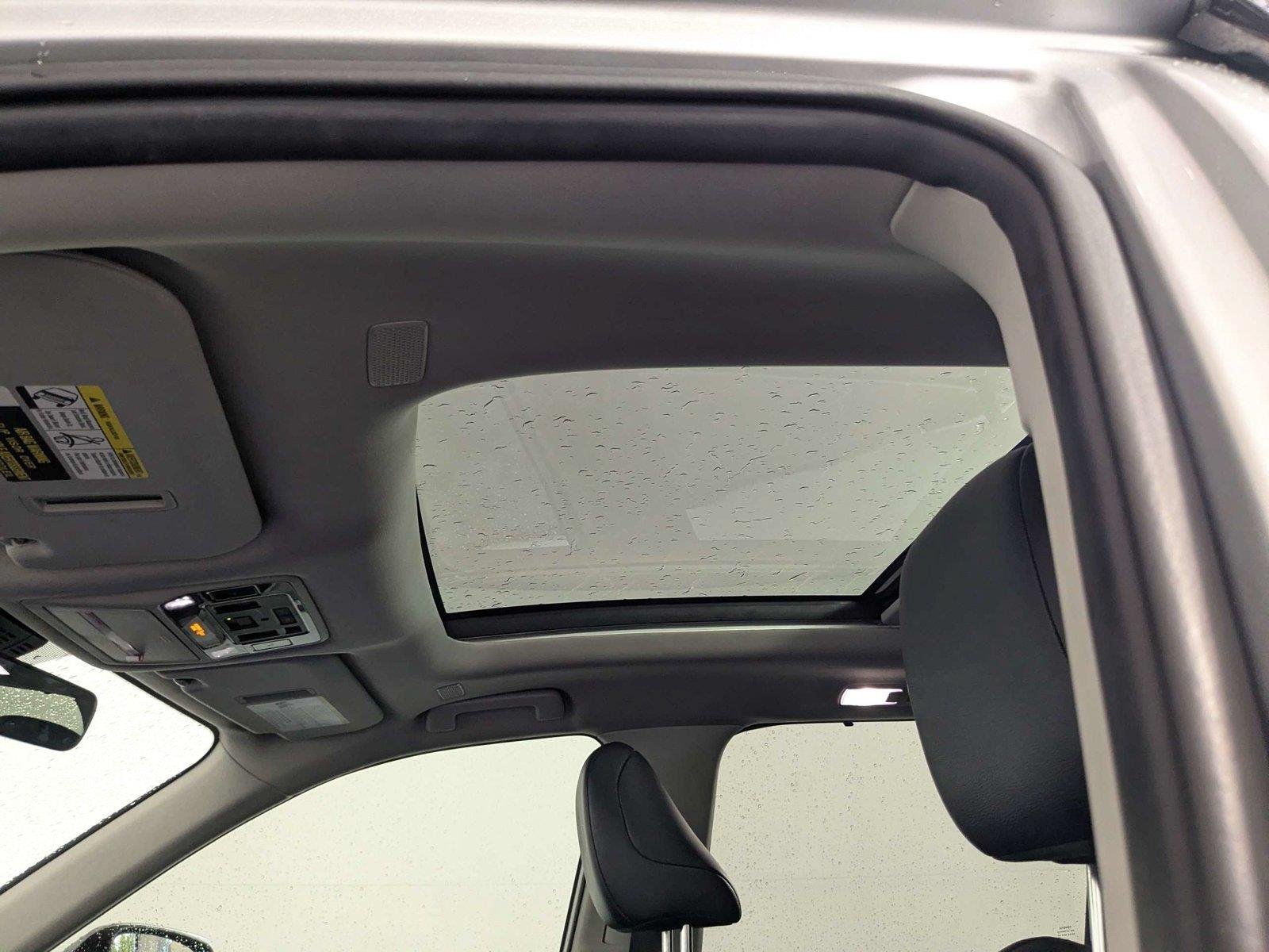 2024 Toyota Grand Highlander XLE - Photo 15