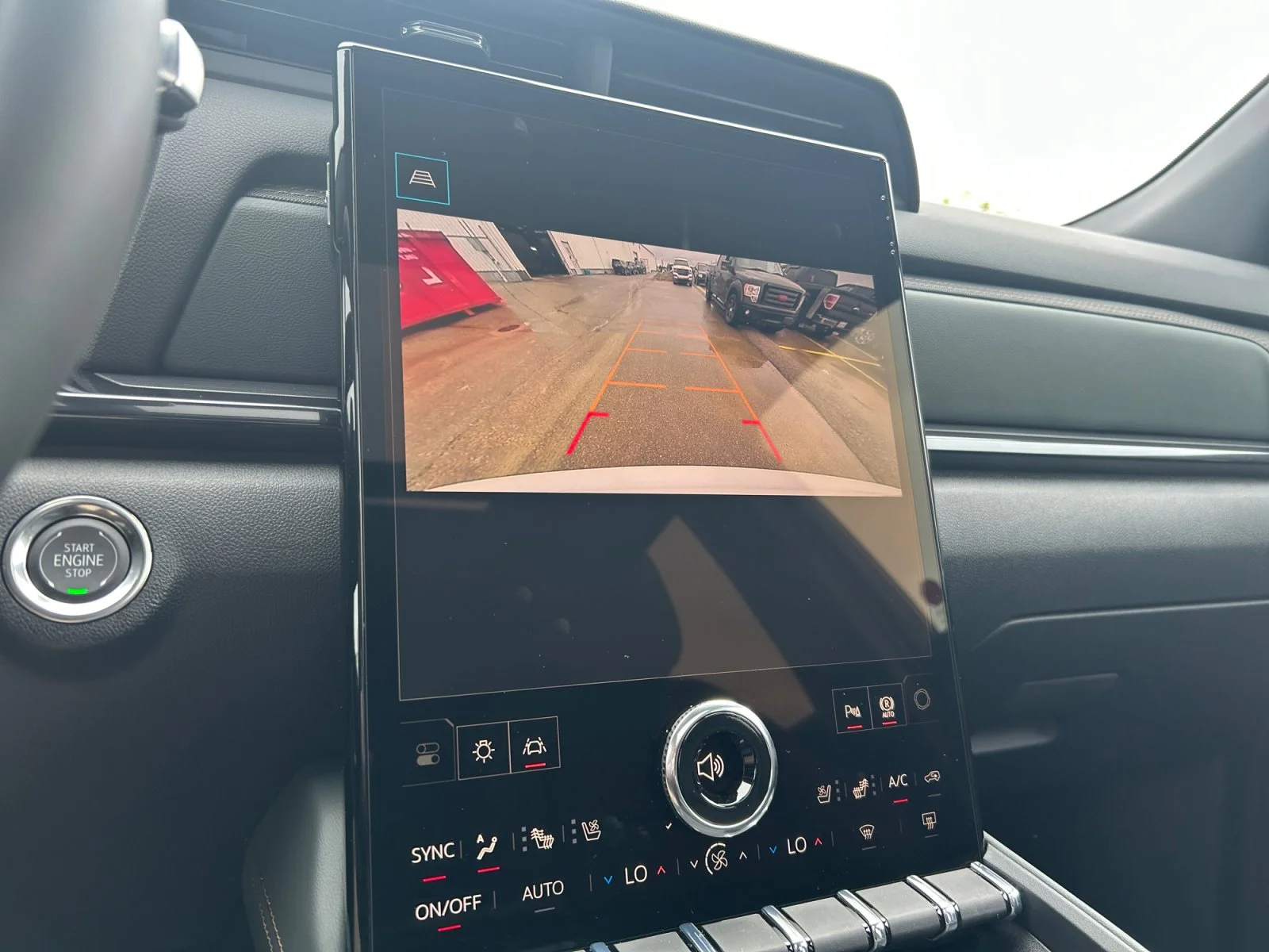 New 2027 Summit White GMC AWD AT4 image 26