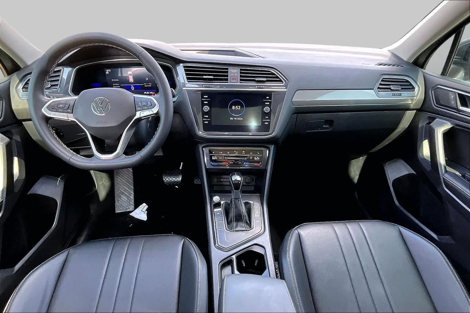 Used 2023 Platinum Gray Metallic Volkswagen SE image 14