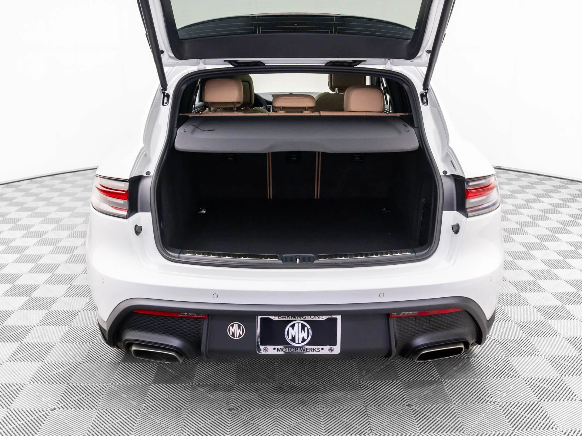 New 2026 White Porsche  image 30