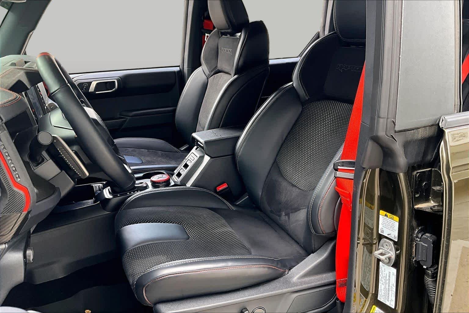 Used 2025 Shelter Green Metallic Ford Raptor image 13