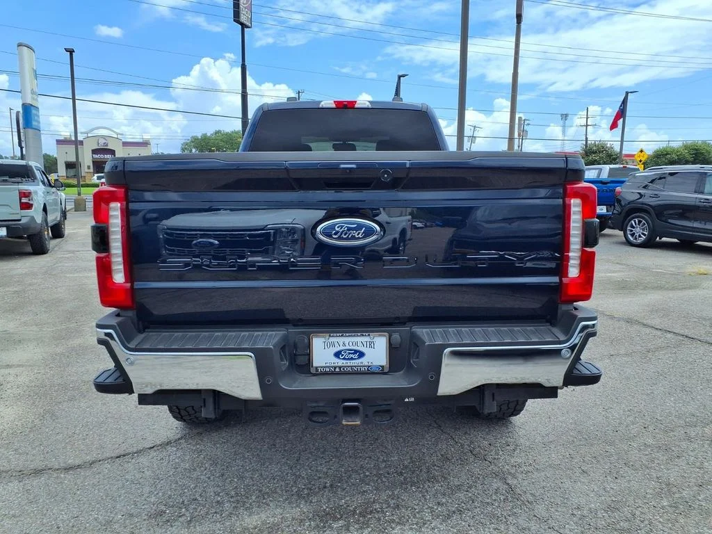 Used 2025 Blue Ford Lariat image 19