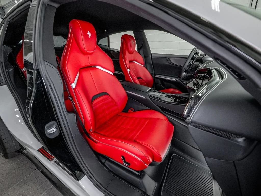 2025 Ferrari Purosangue Base - Photo 25