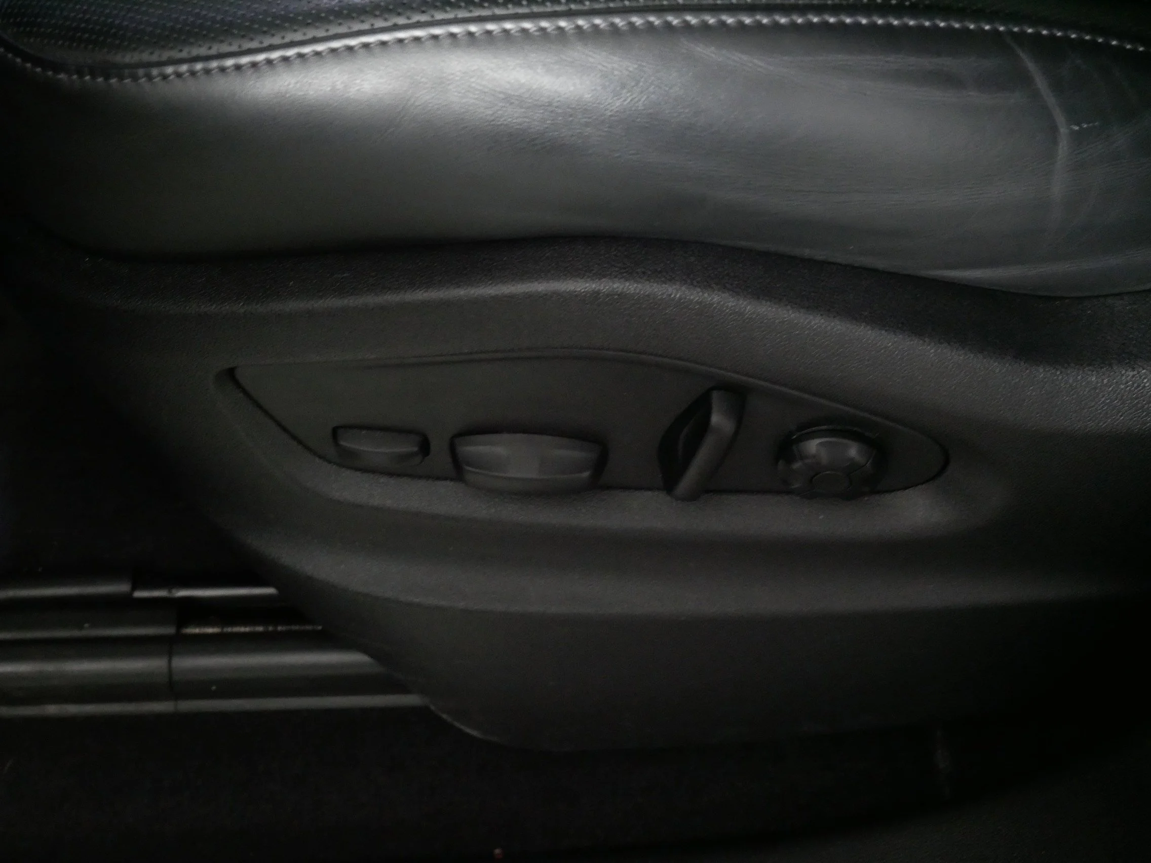 2022 Porsche Cayenne Platinum Edition - Photo 20