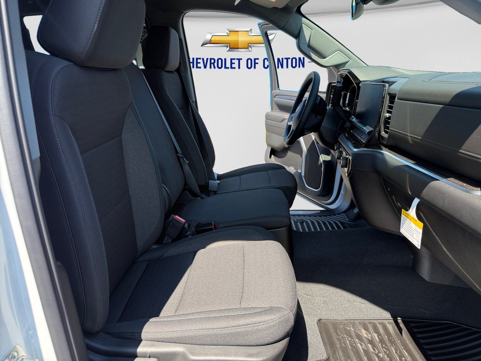 2026 Chevrolet Silverado 3500 HD LT - Photo 13