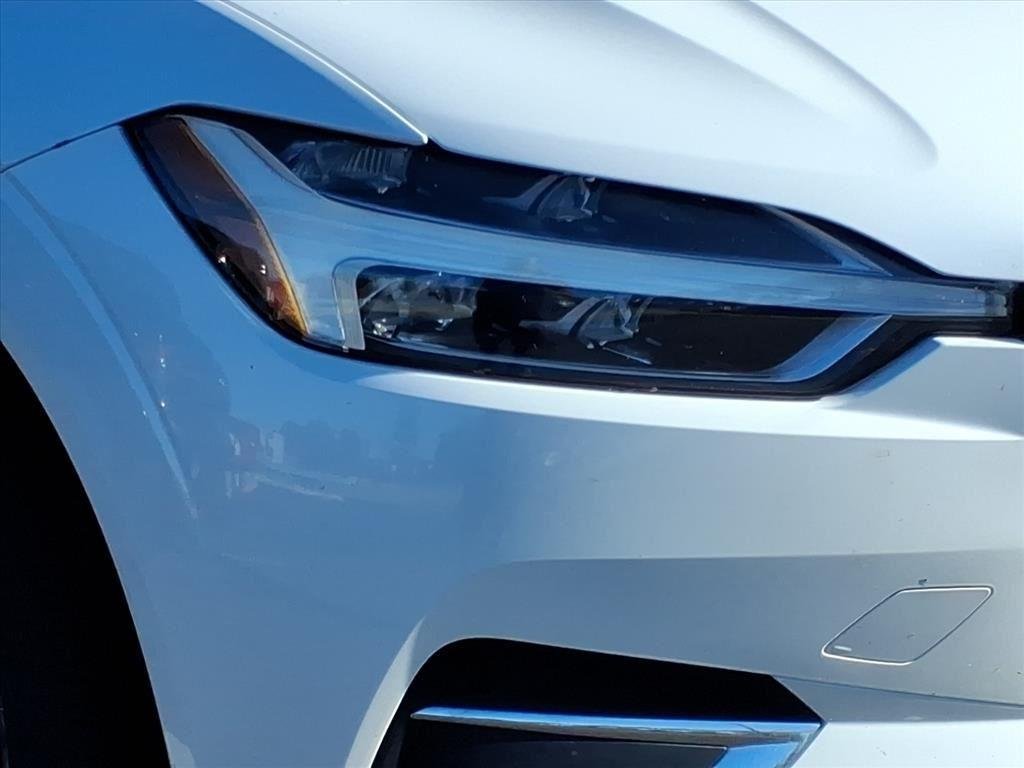 2021 Volvo XC60 Inscription photo 4