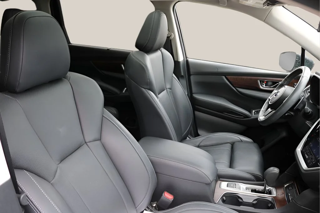 Used 2024 White Subaru Touring image 24