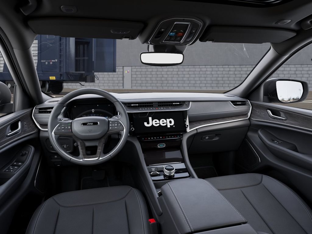 New 2026 Bright White Clear-Coat Exterior Paint Jeep Limited Reserve image 14